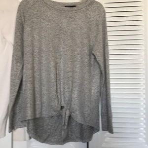 Light weight sweater